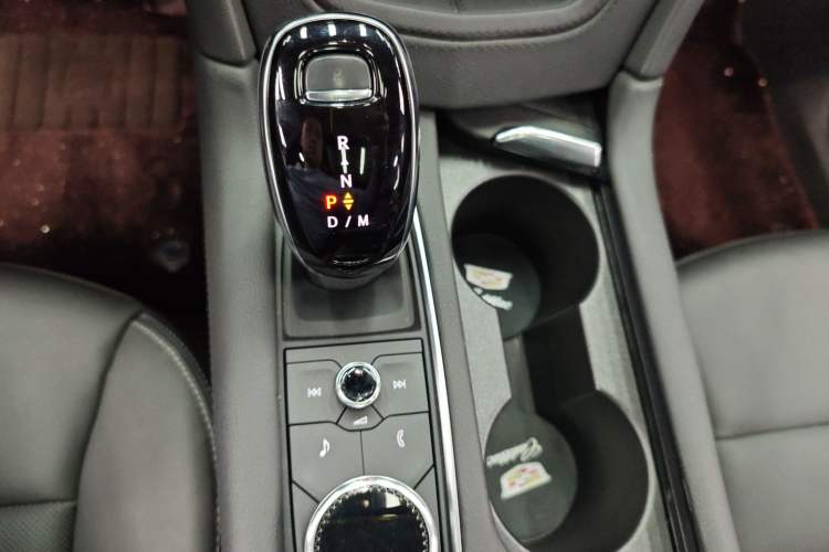 Used Cadillac XT5 2022 2.0T Four-Wheel Drive Luxury Version (Hummingbird Edition)
