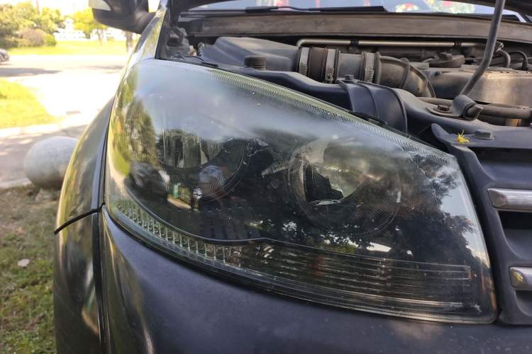 Used Great Wall Wingle 5 2013 2.0T European Version Two-Wheel Drive Elite Edition 6MT Big Double Cab GW4D20B
