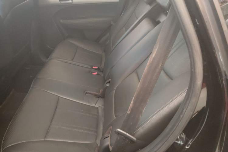 Used Kia Sorento 2012 2.4L Gasoline Supreme Edition
