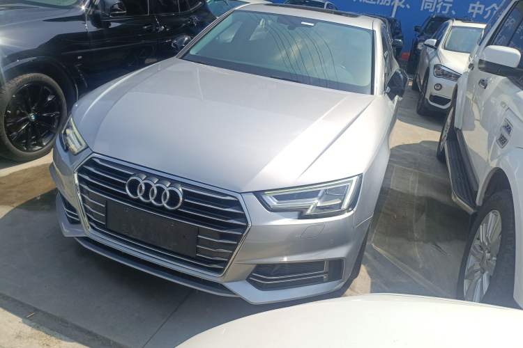Used Audi A4L 2019 40 TFSI Ambition China VI