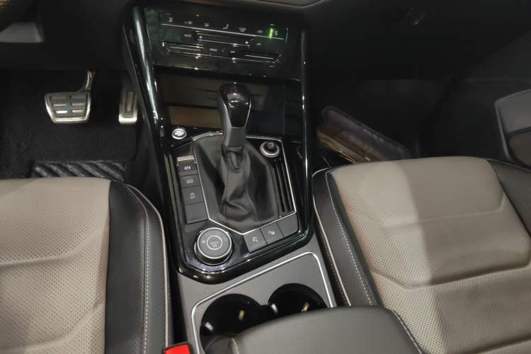 Used Volkswagen Tayron X 2020 380TSI Four-Wheel Drive Prestige Connected Version Gear Lever