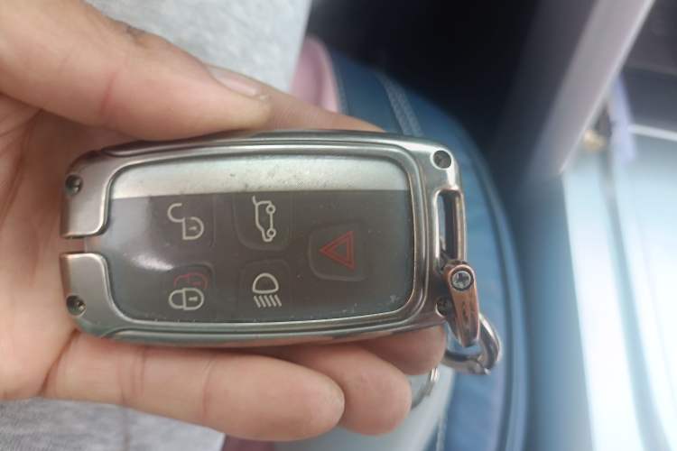 Used Land Rover Discovery Sport 2016 2.0T S
