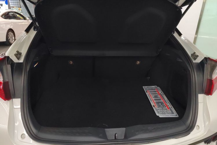 Used Toyota C-HR 2018 2.0L Leading Edition China VI