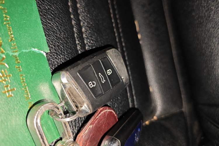 Used Volkswagen Beetle 2014 1.2TSI Comfort Model Vehicle Key