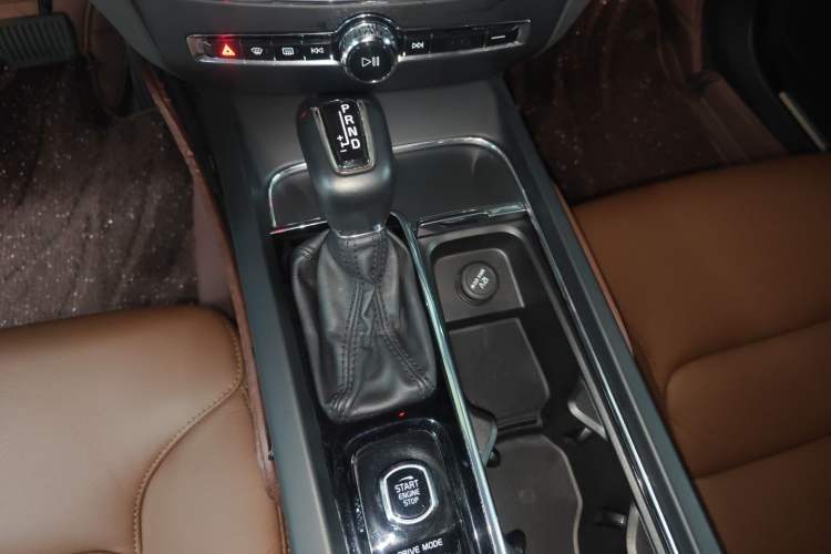 Used Volvo S60 2020 T4 Zhiyi Luxury Edition