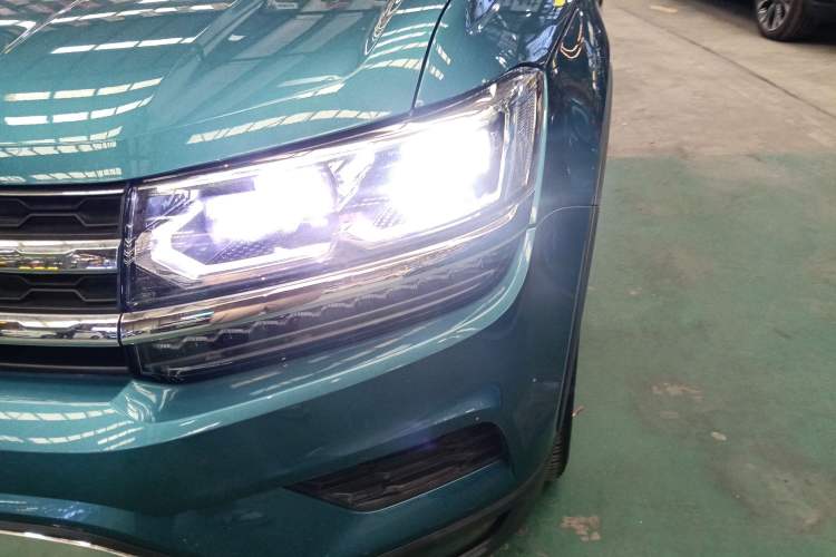 Used Volkswagen Tharu 2020 280TSI Two-Wheel Drive Luxury Edition China VI Standard