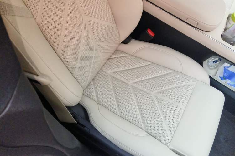 Used Nio ET5T 2025 75 kWh Touring