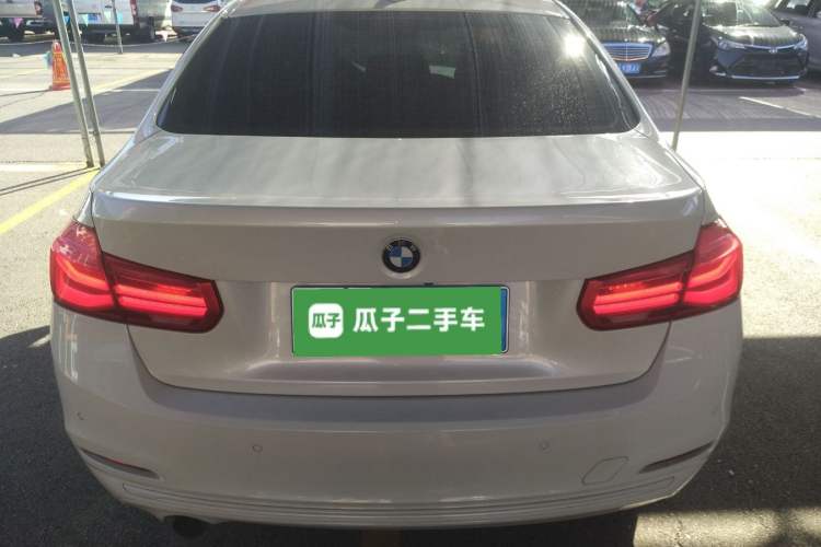 Used BMW 3 Series 2016 320i Fashion Model
