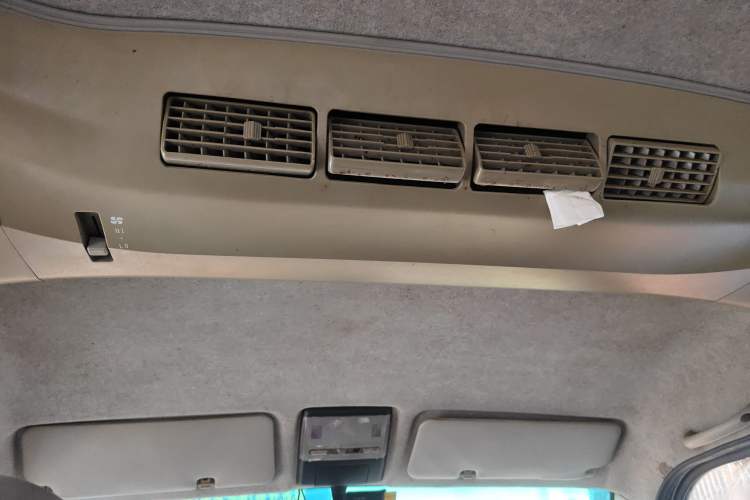 Used Jinbei Hiace X30 2013 1.3L Standard Version Headliner
