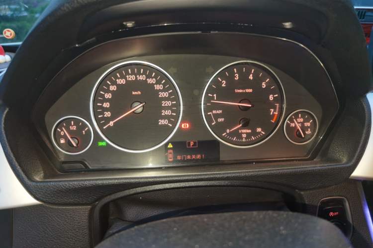 Used BMW 3 Series 2014 320i Sport Edition