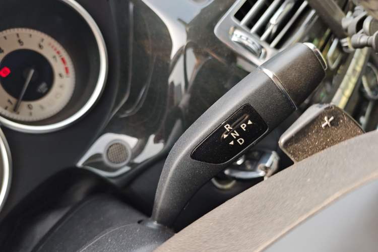 Used Mercedes-Benz CLS 2012 CLS 300 CGI Gear Lever