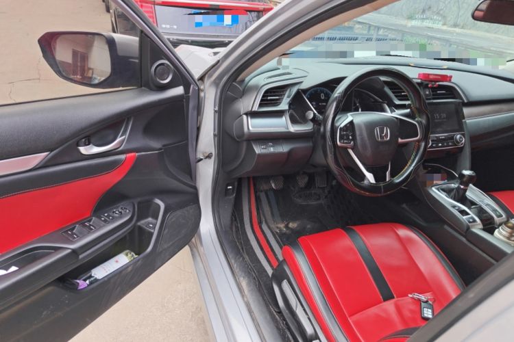 Used Honda Civic 2016 220TURBO Manual Luxury Edition
