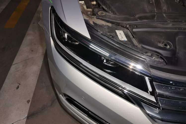 Used Volkswagen Phideon 2018 380TSI Two-Wheel-Drive Flagship Edition
