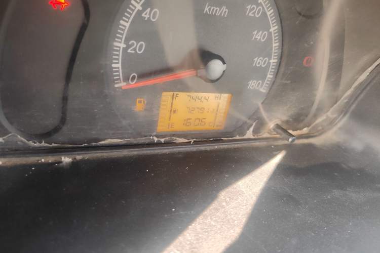 Used Wuling Zhiguang 2015 1.2L Practical LS-I Model