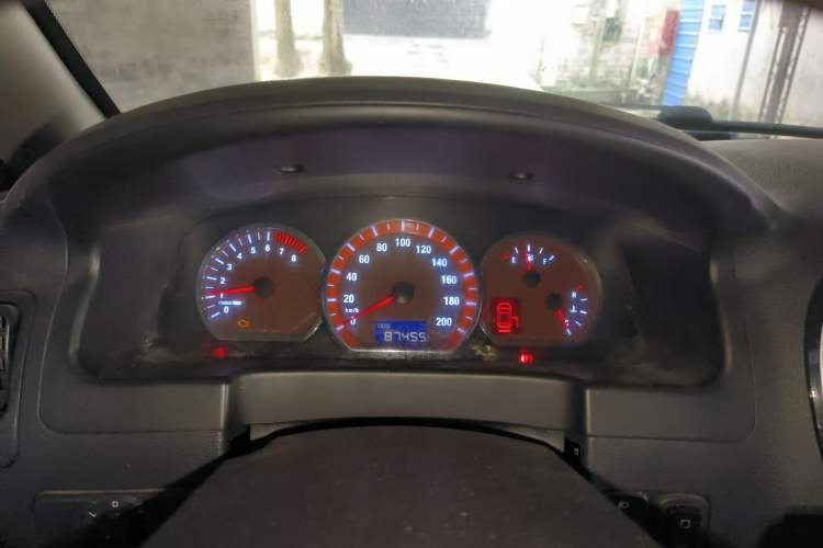 Used FORTHING Lingzhi 2016 M5 2.0L 7-seat Long-wheelbase Comfort Version