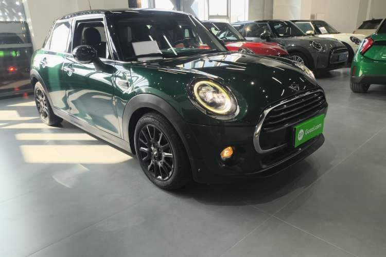 Used MINI MINI 2018 1.5T COOPER Classic Edition Five-Door Version