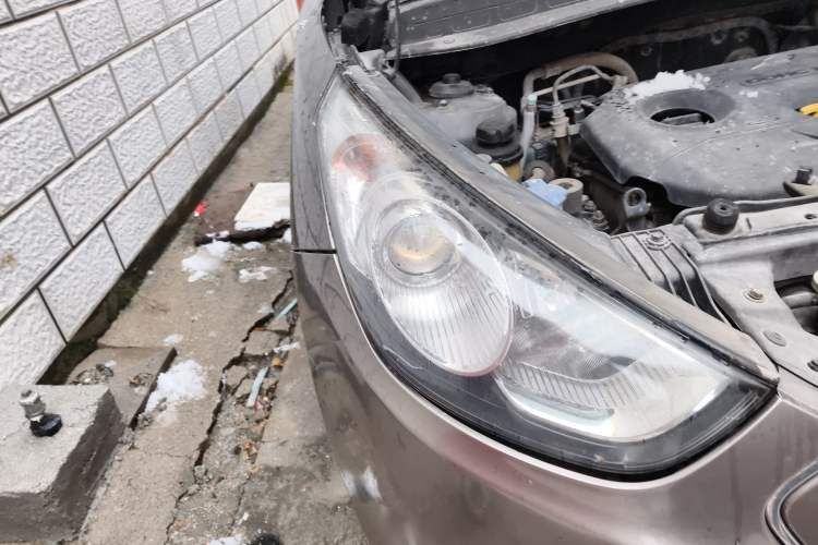 Used Hyundai ix35 2013 2.0L Automatic Two-Wheel Drive Comfort GL China V Standard