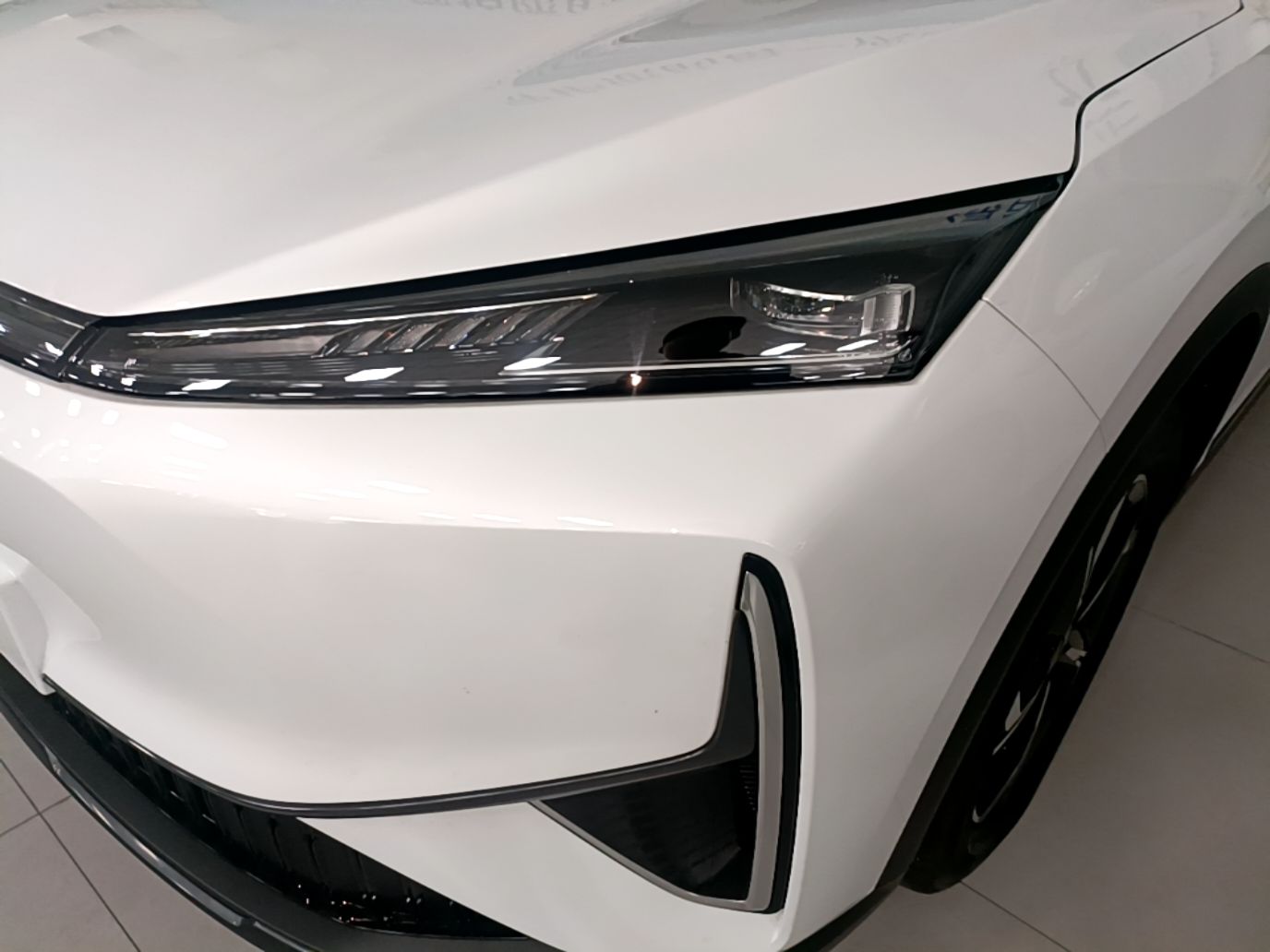 Dongfeng Aeolus L7 New Energy — снимка 8