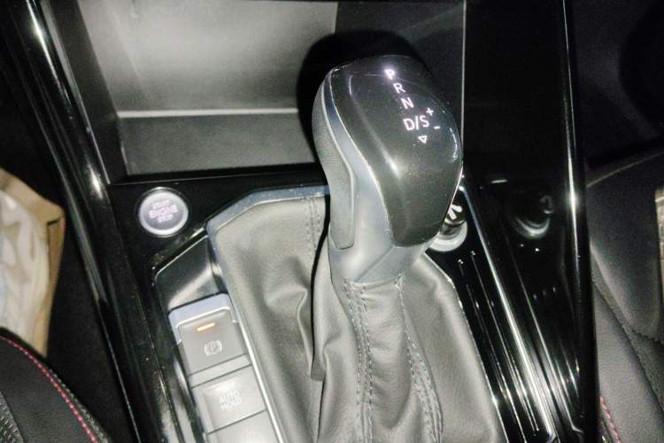 Used Volkswagen Tayron 2019 330TSI Two-Wheel Drive Luxury Model China VI Standard