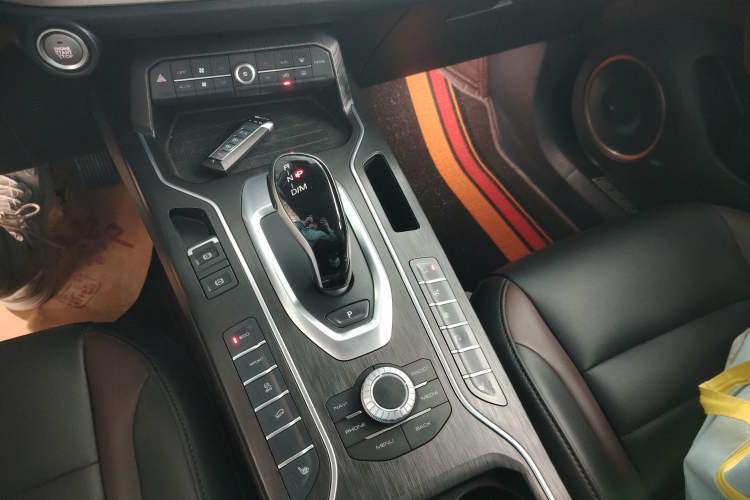 Used Wey VV5 2020 1.5T Two-Wheel Drive Smart Pioneer