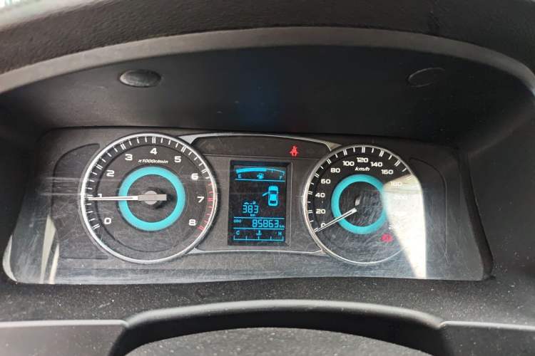 Used Geely Auto Vision 2015 1.3T Manual Luxury Model
