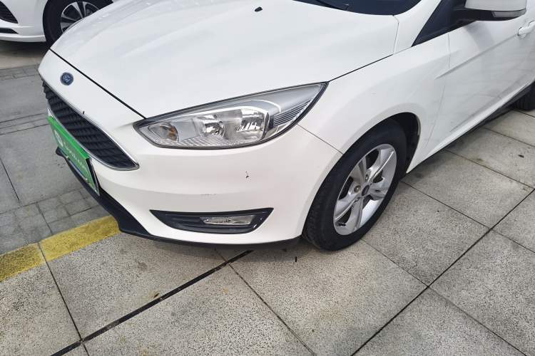 Used Ford Focus 2017 Hatchback 1.6L Automatic Comfort Plus SmartDrive Edition
