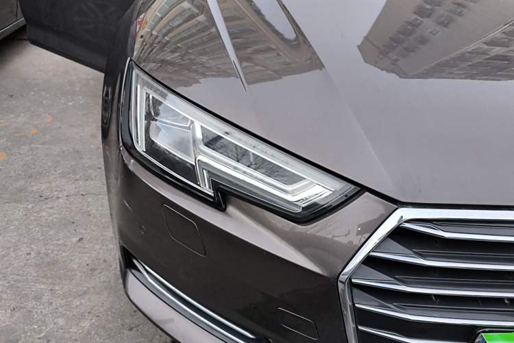 Used Audi A4L 2018 30th Anniversary Edition 40 TFSI Trendy Model