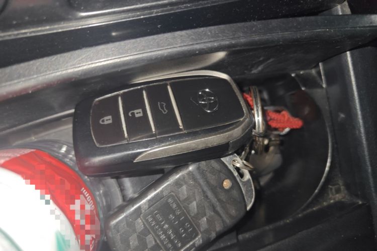 Used Toyota Prado 2016 2.7L Automatic Standard Edition Vehicle Key