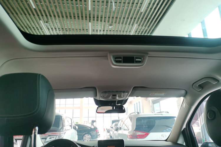 Used Mercedes-Benz V-Class 2018 V 260 L Prestige Extended Version China V
