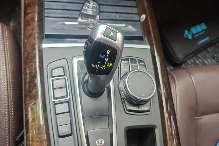 Used BMW X5 2017 xDrive28i Gear Lever