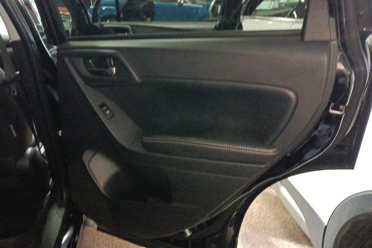 Used Subaru Forester 2015 2.0i Special Edition Commemorative Model