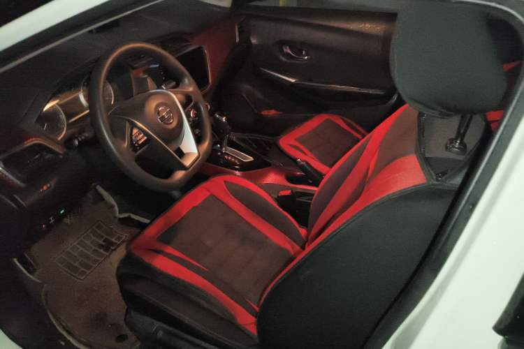 Used Nissan Lannia 2016 1.6L CVT Cool Edition
