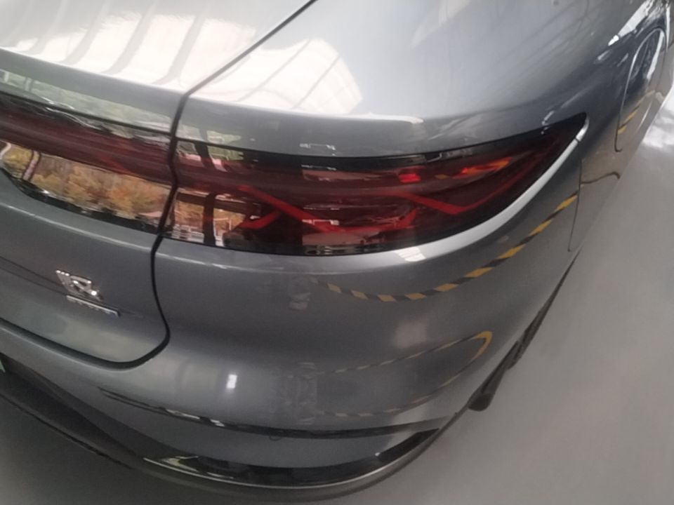 BYD Han 2025 DM-i Intelligent Driving Edition 245KM Prestigious Edition — снимка 9