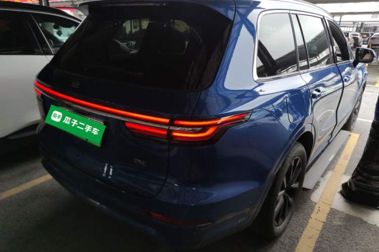 Used Li Auto ONE 2020 Range-Extended 7-Seater Version Rear Right 45 Deg