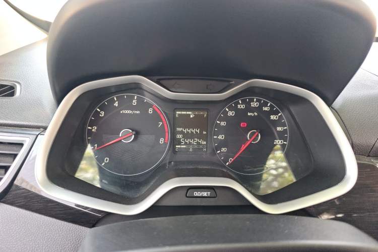 Used Baojun 310 2016 1.2L Manual Fashionable Edition