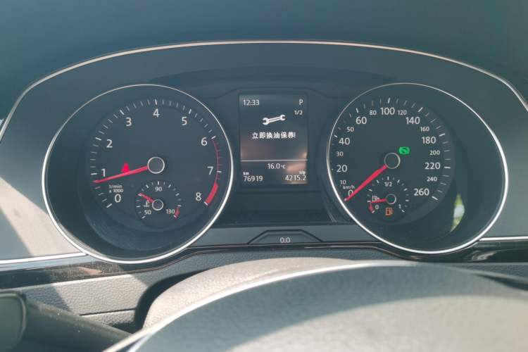 Used Volkswagen Magotan 2017 330TSI DSG Leading Model Instrument Cluster