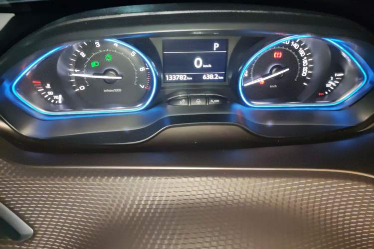 Used Peugeot 2008 2014 1.6L Automatic Navigation Edition Instrument Cluster