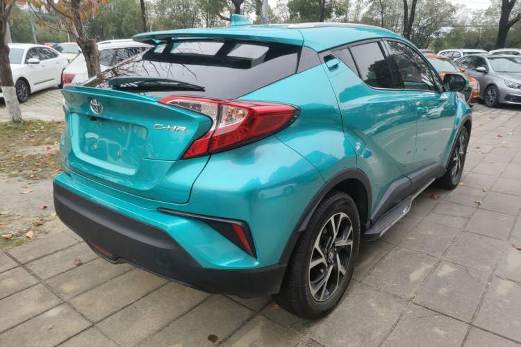 Used Toyota C-HR 2018 2.0L Leading Edition China VI
