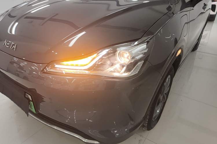 Used NETA V 2022 Chao 300 Lite Ternary Lithium