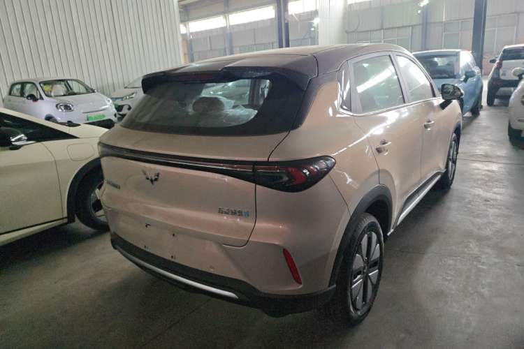 Used Wuling Bingo S 2025 Model 325km Deluxe Edition