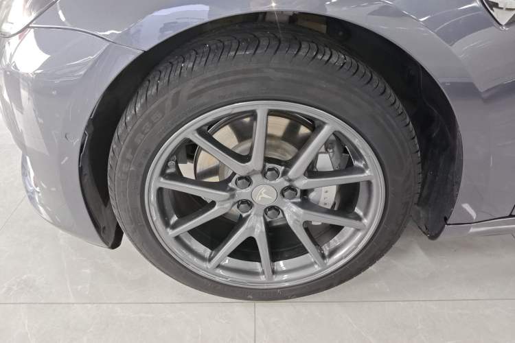 Used Tesla Model 3 2019 Standard Range Rear-Drive Upgraded Version Left Front Wheel Hub