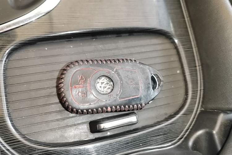 Used Buick Envision 2014 28T Four-Wheel Drive Elite Model Vehicle Key