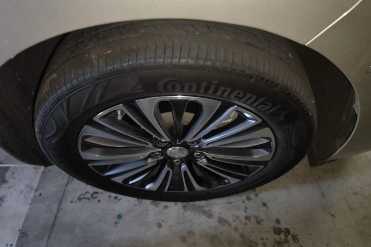 Used Buick GL8 2021 ES Land Cruiser 653T Flagship Model
