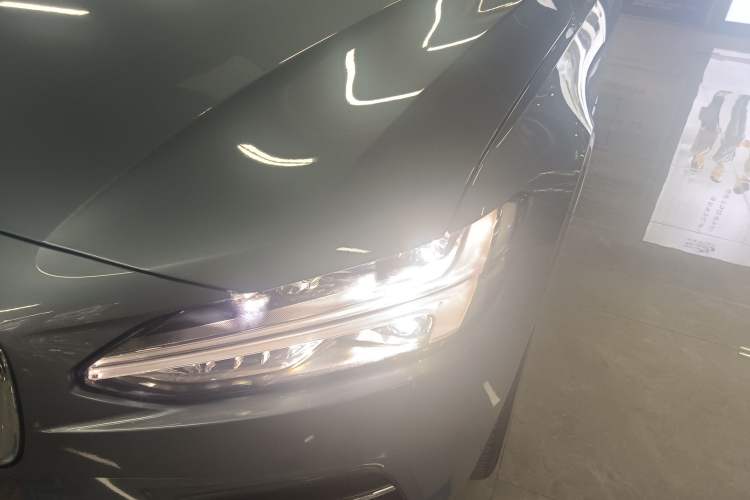 Used Volvo S90 2020 T5 Zhiyi Luxury Edition