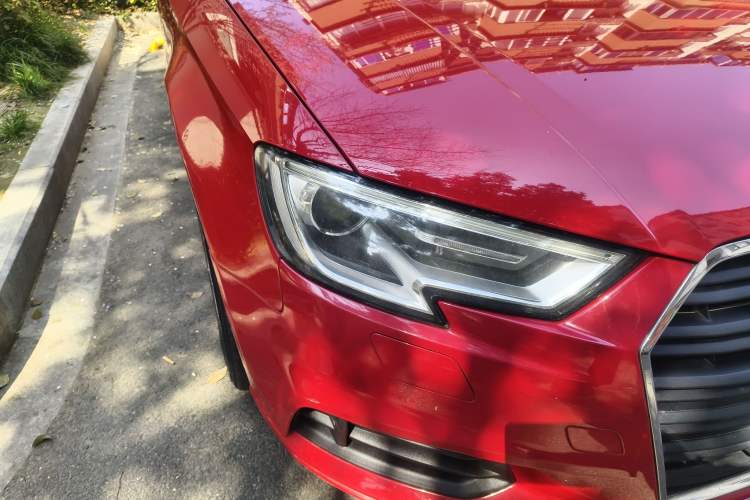 Used Audi A3 2017 Limousine 35 TFSI Ambition Edition
