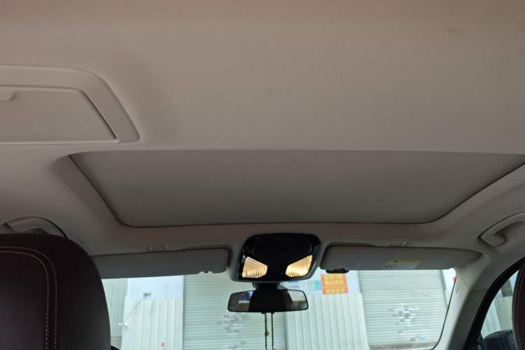 Used BMW 5 Series 2018 Facelifted 530Li Luxury Edition Premium Package
