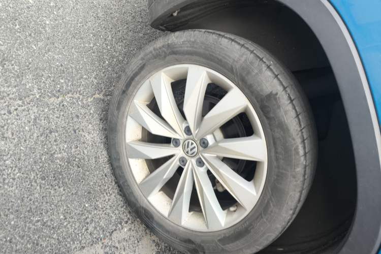 Used Volkswagen Tayron 2020 330TSI Two-Wheel Drive Luxury Connected Pro Edition
