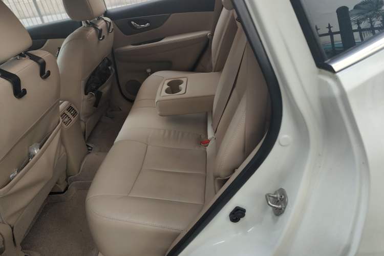 Used Nissan X-Trail 2014 2.0L CVT Smart Edition 2WD