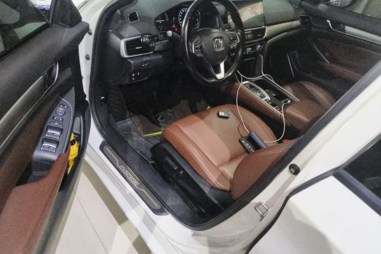 Used Honda Inspire 2022 Lingpai Hybrid 2.0L Pure Elegant Edition Driver Seat