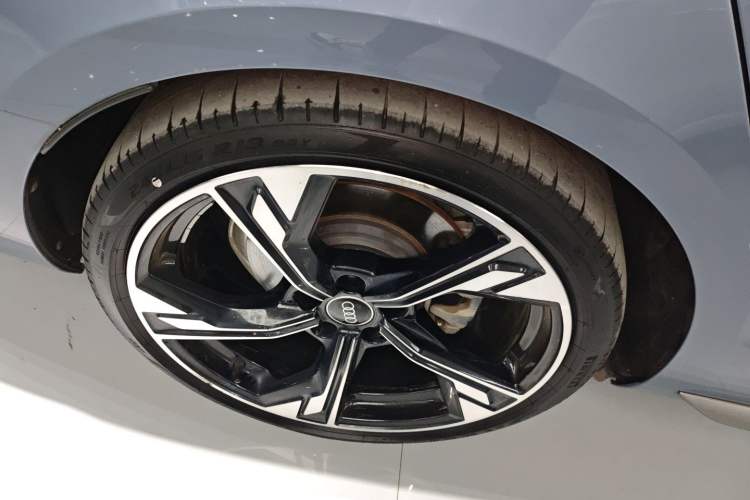 Used Audi A4L 2022 40 TFSI quattro RS Performance Package
